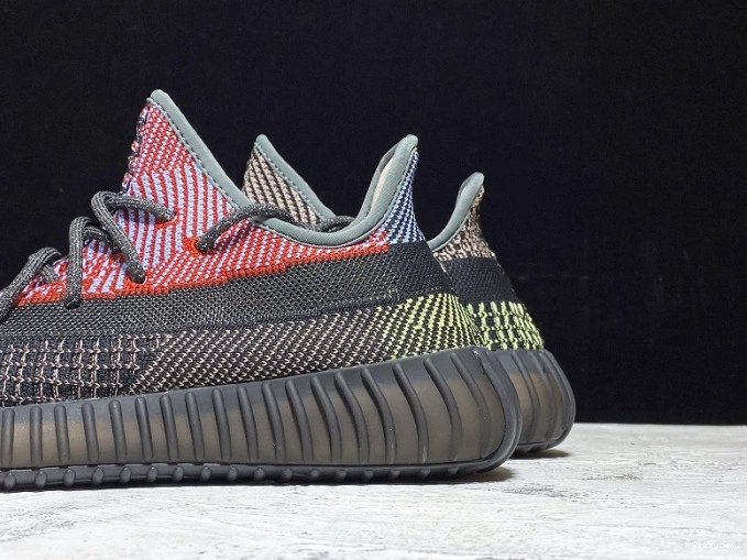 V2 Adidas FX4145 Boost Yecheil Yeezy 350 